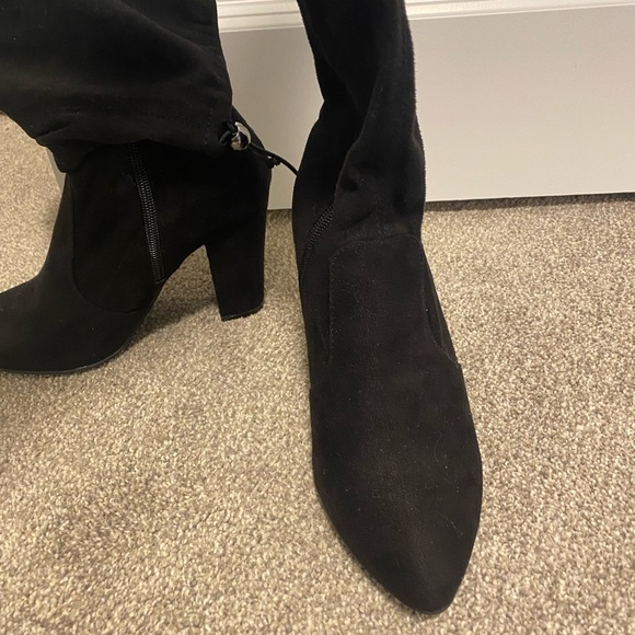 Over the knee Steven madden boots - Picture 3 of 10